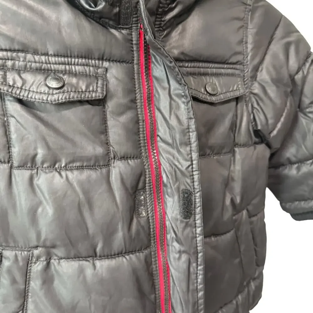 Old Navy Hooded Puffer Jacket with Bright Red Interior Black Size 3T